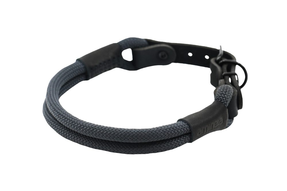 Aminela FERRATA lanový obojek - Šedá