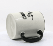 MARP KERAMICKÝ HRNEK S ČERNÝM UCHEM 325 ML - MARP MERCH