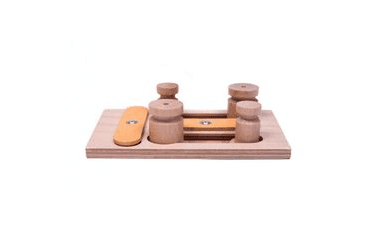 DŘEVĚNÝ HLAVOLAM PLAYGROUND - MODUL 2F (POUZE DESKA BEZ KLOBOUČKŮ A VÁLEČKŮ)