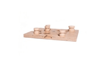 DŘEVĚNÝ HLAVOLAM PLAYGROUND - MODUL 3C (POUZE DESKA BEZ KLOBOUČKŮ A VÁLEČKŮ)