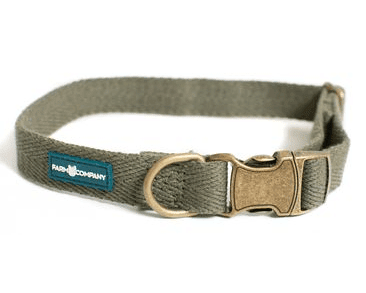 FARM COMPANY EKOLOGICKY ŠETRNÝ OBOJEK PRO PSY ZE SOJOVÝCH VLÁKEN 2CM/28-40CM OLIVOVÁ ZELENÁ