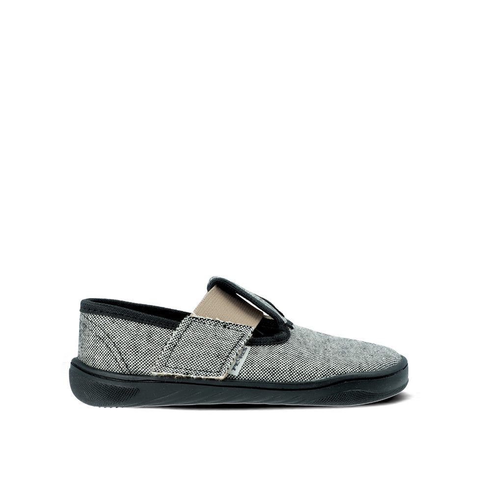 PEGRES PAPUČKY SBF 10F Textilní Černá Dětské barefoot přezůvky