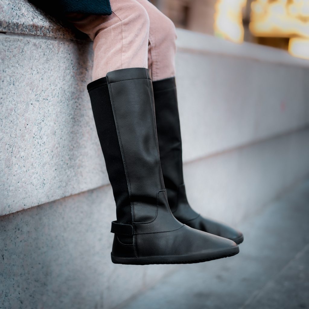naBOSo – AHINSA SHOES BOOTS Black – Ahinsa shoes® – Tall Boots – Women –  Zažijte pohodlí barefoot bot.