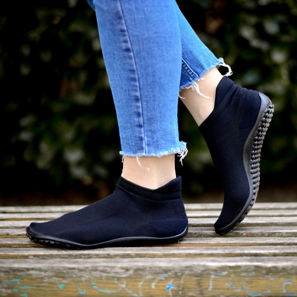 naBOSo – LEGUANO SNEAKER Black – leguano – Socks shoes – Women – Zažijte  pohodlí barefoot bot.