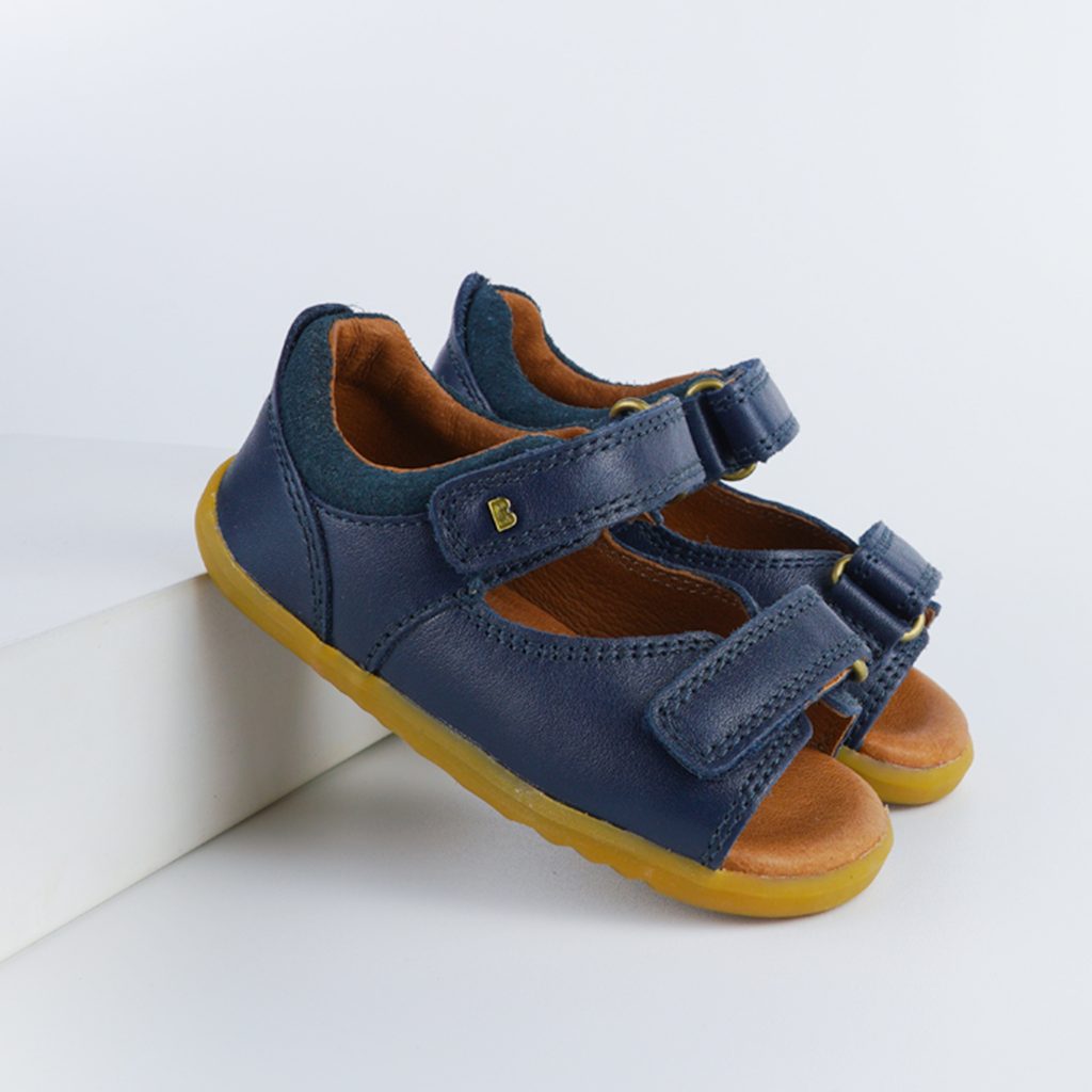 naBOSo – BOBUX DRIFTWOOD Navy SU – Bobux – Sandals – Children – Experience  the Comfort of Barefoot Shoes