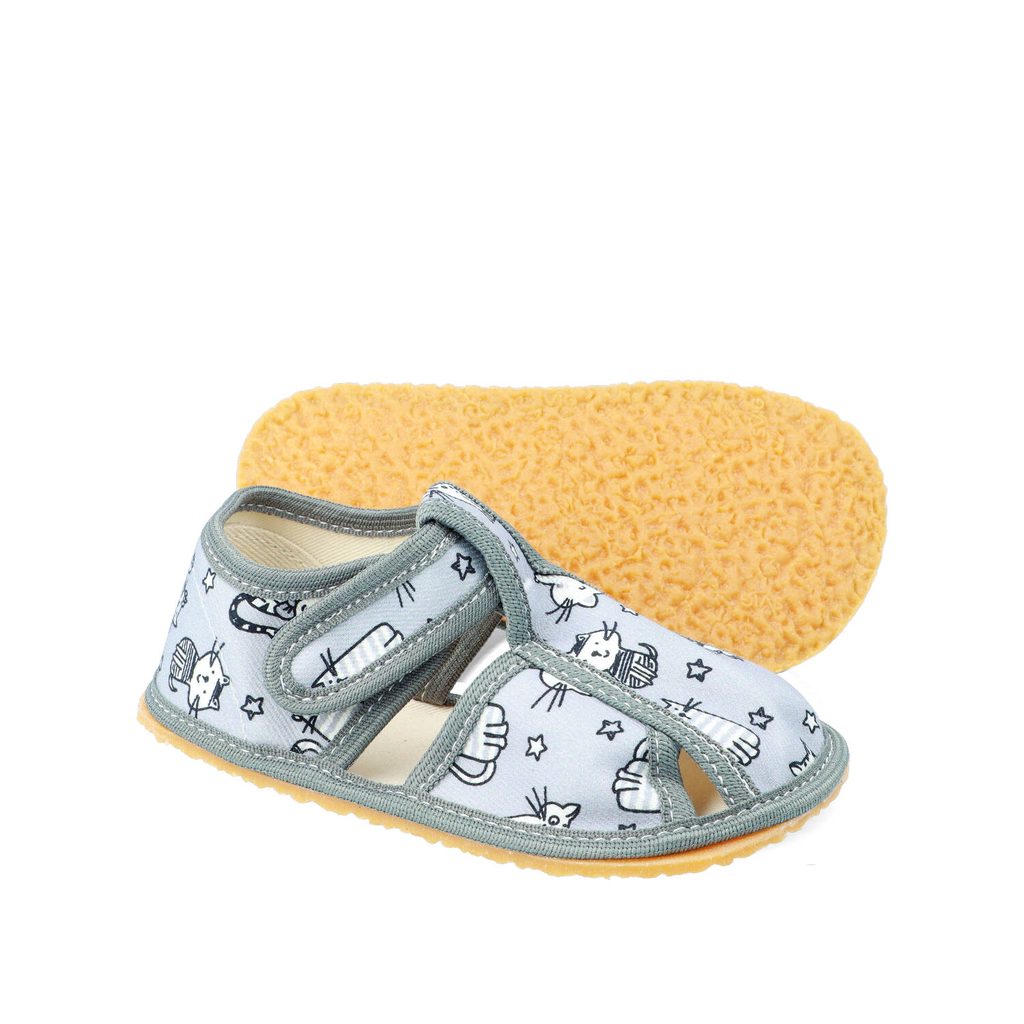 naBOSo – BABY BARE SLIPPERS Grey Cat – Baby Bare Shoes – Slippers –  Children – Zažijte pohodlí barefoot bot.
