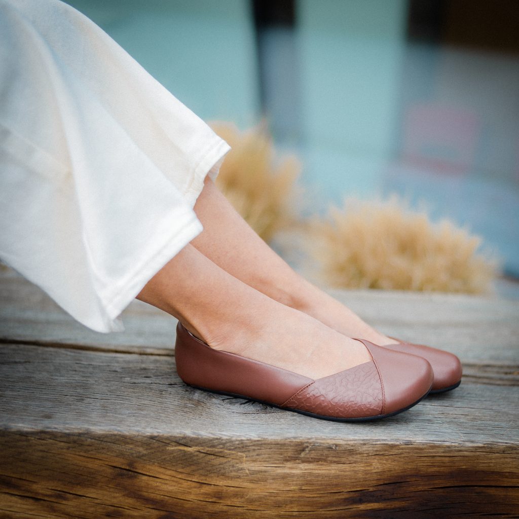 naBOSo – XERO SHOES PHOENIX LEATHER W Brown | Dámské barefoot baleríny –  Xero Shoes – Baleríny – Dámské – Zažijte pohodlí barefoot bot