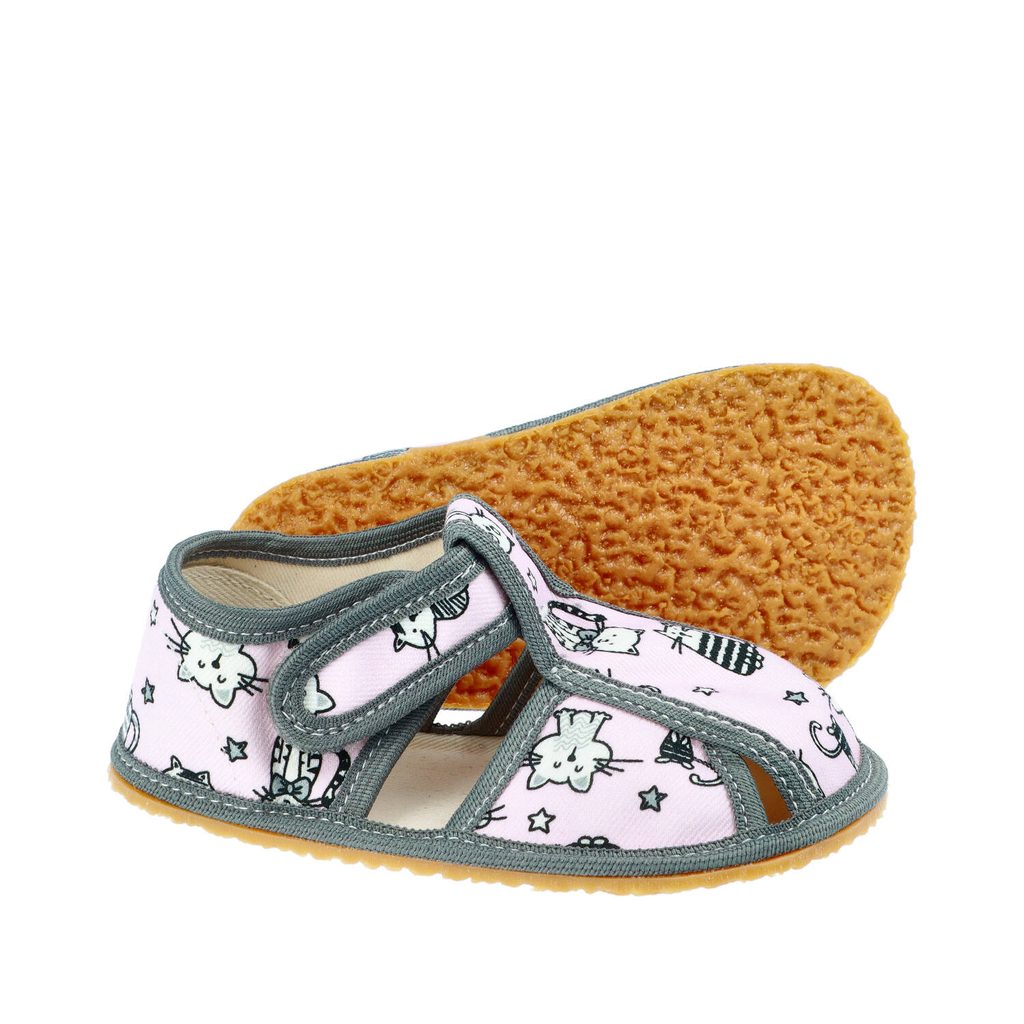 naBOSo – BABY BARE SLIPPERS Pink Cat – Baby Bare Shoes – Přezůvky –  Children – Síla opravdovosti.