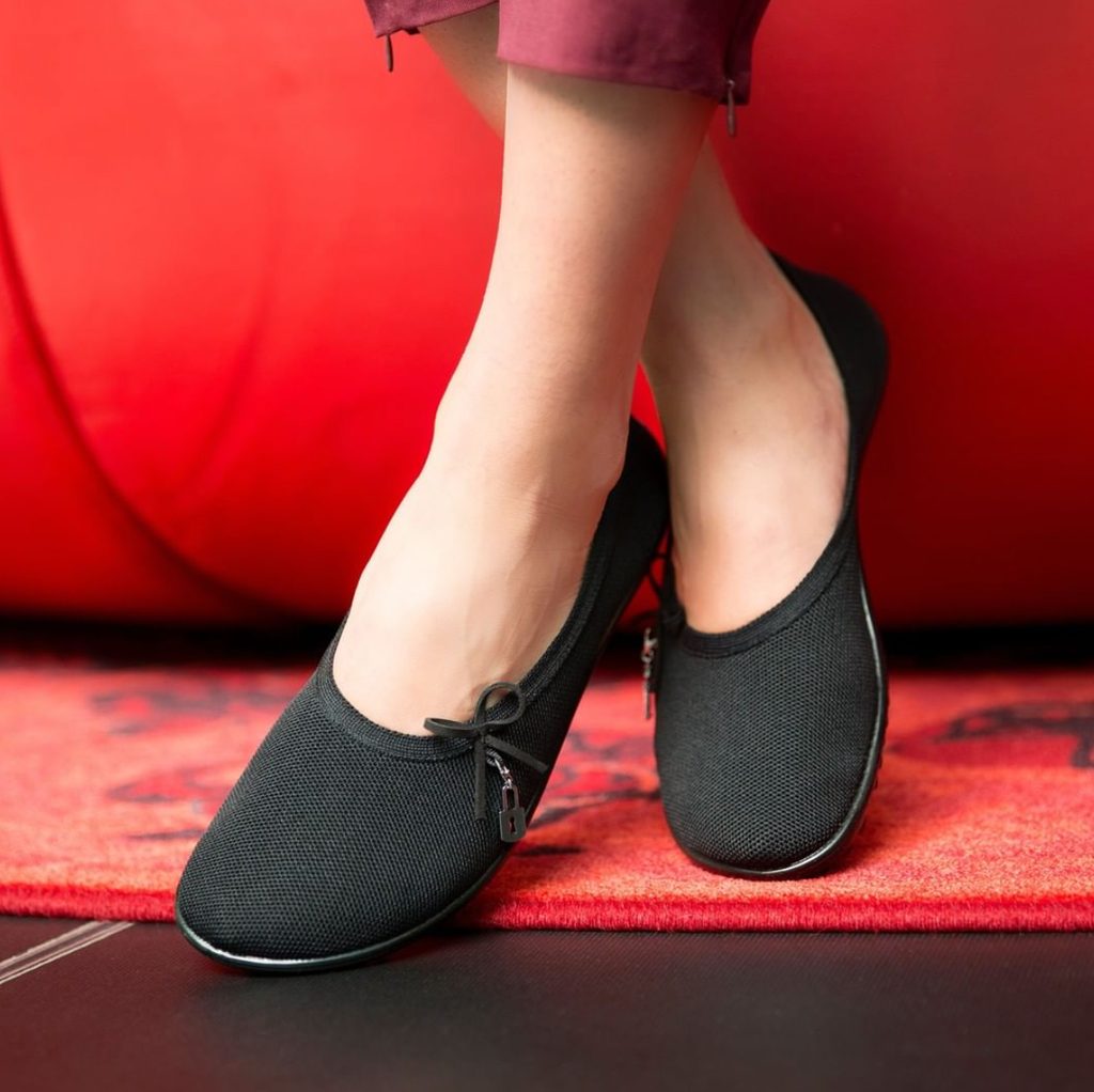 naBOSo – LEGUANO LADY LOOP Black – leguano – Flats – Women – Zažijte  pohodlí barefoot bot.