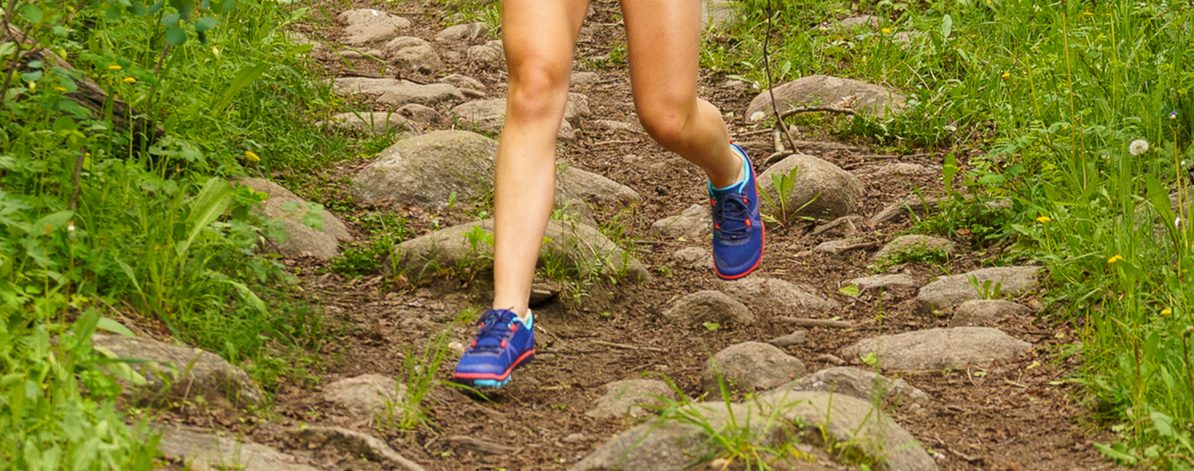 Běh v barefoot botách: Co se skutečně děje s vaším tělem?