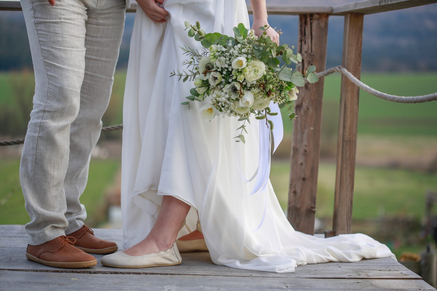 Wedding barefoot online