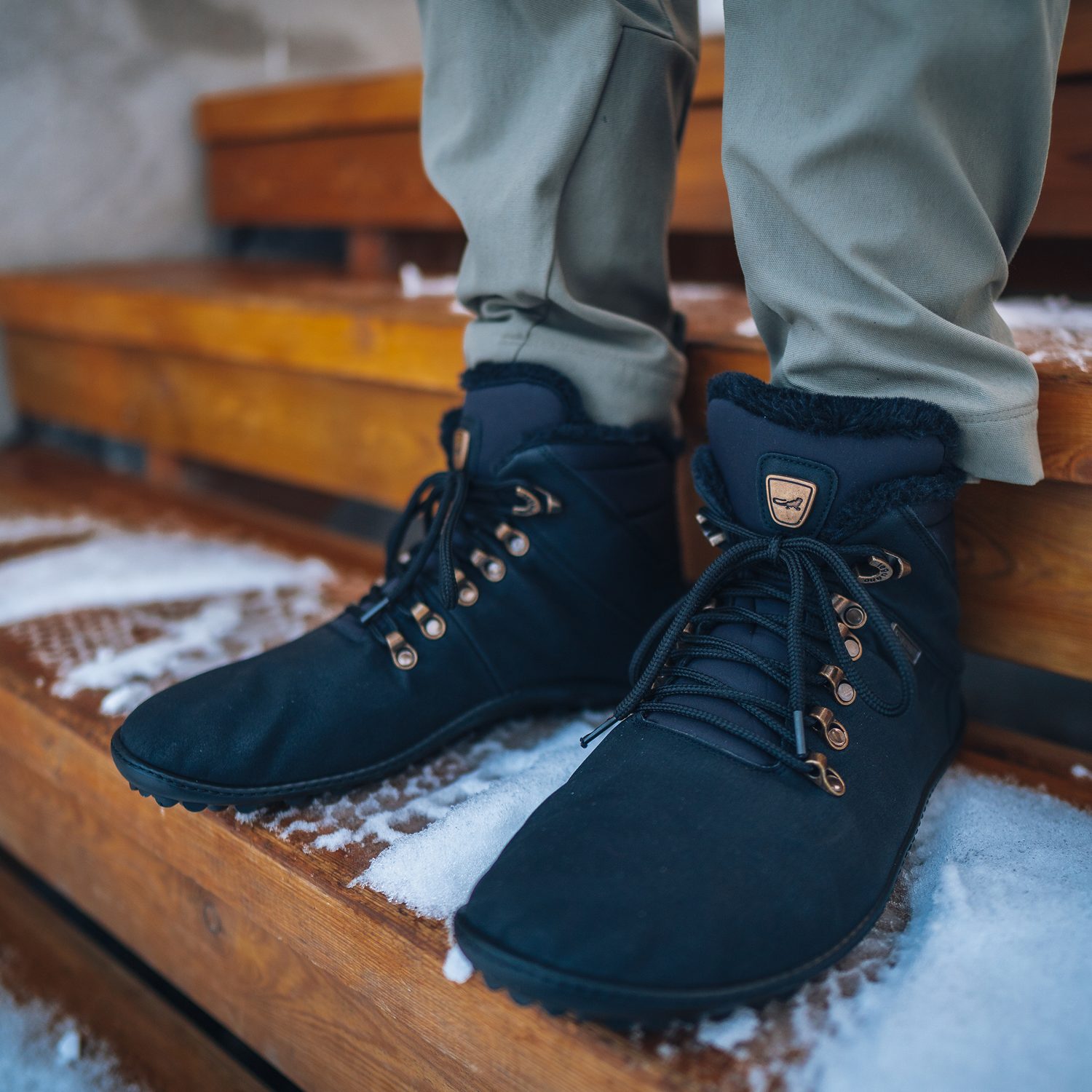 naBOSo – RECENZE LEGUANO HUSKY: Pohodlné bačkory do nepohodlných podmínek –  Zažijte pohodlí barefoot bot.