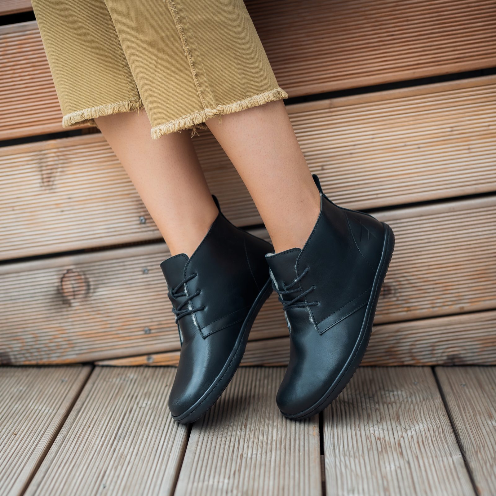 ANGLES ATLAS WINTER Black Ankle Barefoot Shoes