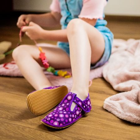 BEDA PAPUČE BF 060010/W VIOLET Flower - Široké | Dětské barefoot přezůvky