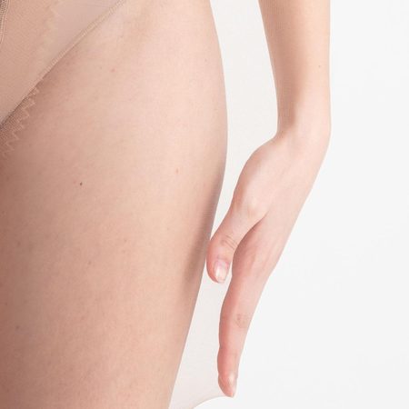 PUNČOCHY TRANSPARENTNÍ NADOTEC JEMNOSTI 8 DEN Béžové