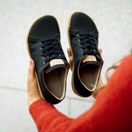 CRAVE WOODSTOCK Black | Barefoot tenisky