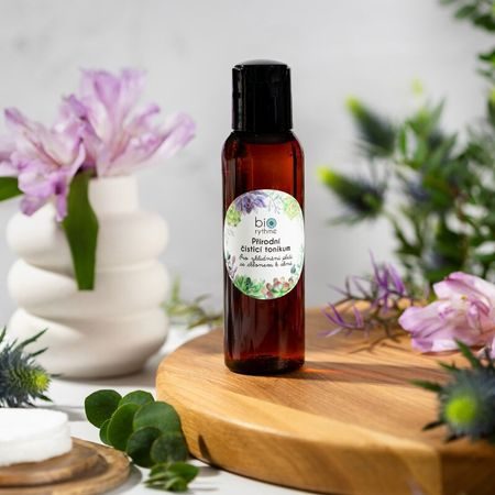 Přírodní čisticí tonikum (pro zklidnění pleti se sklonem k akné) 100 ml