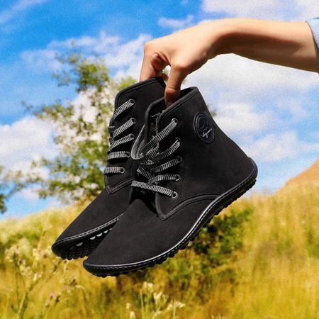 LEGUANO CHESTER Light Black