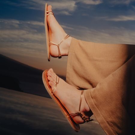 GROUNDIES CADIZ WOMEN Champagne Gold | Dámské barefoot sandály