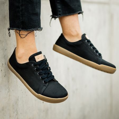 CRAVE WOODSTOCK Black | Barefoot tenisky