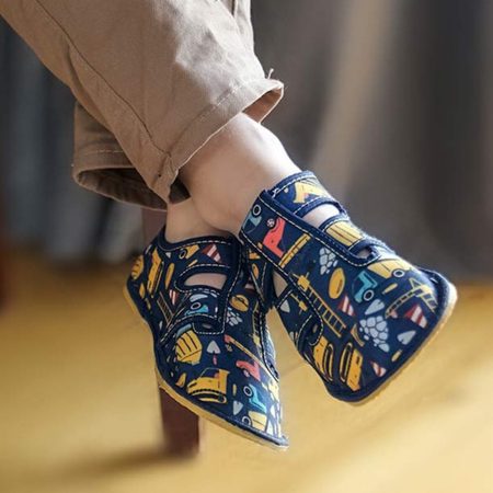 RAWEKS BAREFOOT ZUZIA Stavba 2