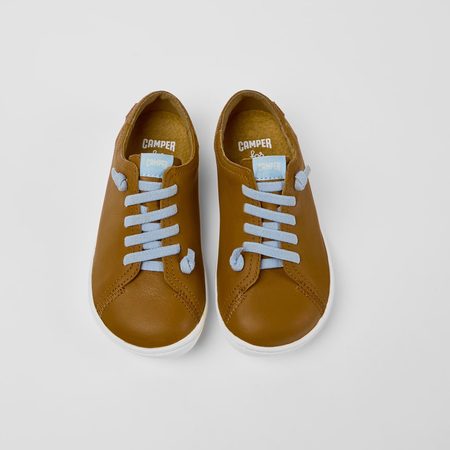 CAMPER PAVITRA TENISKY Cognac/Blue laces 4