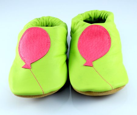 MENU BABY SHOES Green with balloon