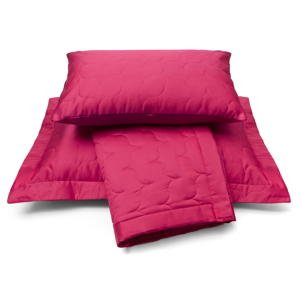 Levně Vandyck Luxusní saténový přehoz na postel Raspberry - malinová - 260x260 cm