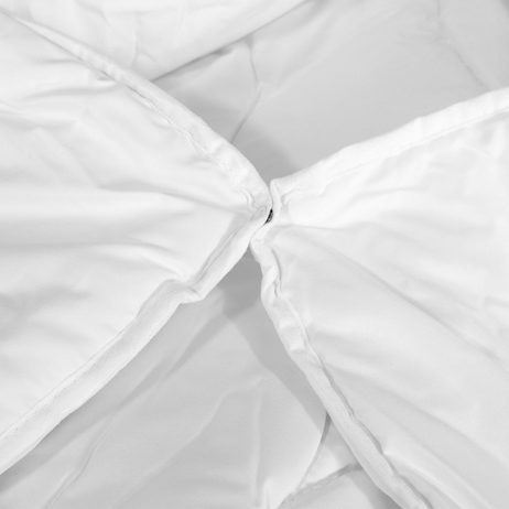 Přikrývka MikroSTOP protiroztočová 4 roční období spínací