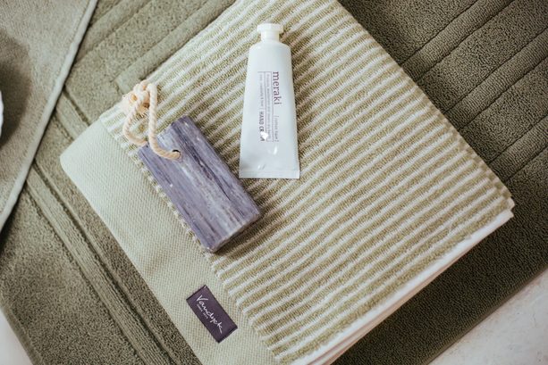 Vandyck Ručník Home Petit Ligne Smoke green