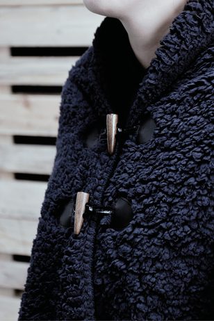 TODAY WINTER SPIRIT pléd / televizní pončo 75x150 cm - tm. modrá