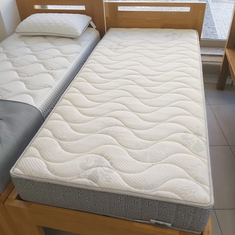 RIPOSO 9 Evo výstaní kus - tužší strana