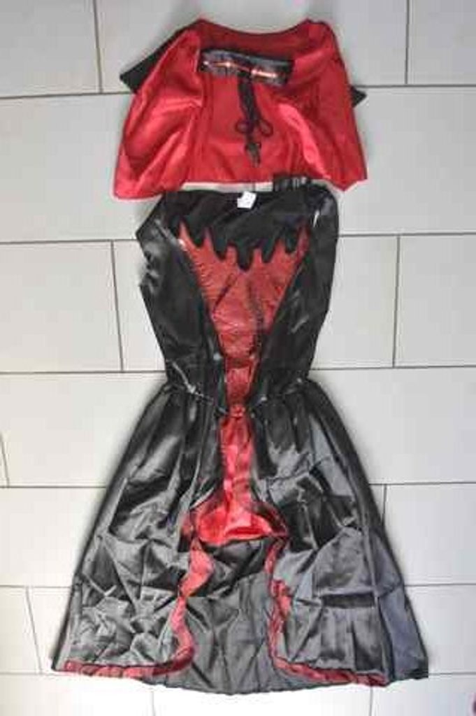 Hračky Kocourek - Dámský karnevalový kostým vampírka - Kostýmy pro ženy - KARNEVALOVÉ  KOSTÝMY