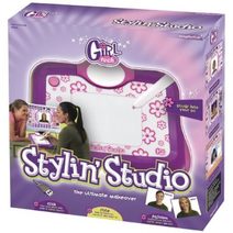GirlTech stylingové studio s připojením na PC