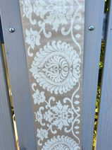 Samolepící bordura na zeď- damašek- béžová (Damask Beige)