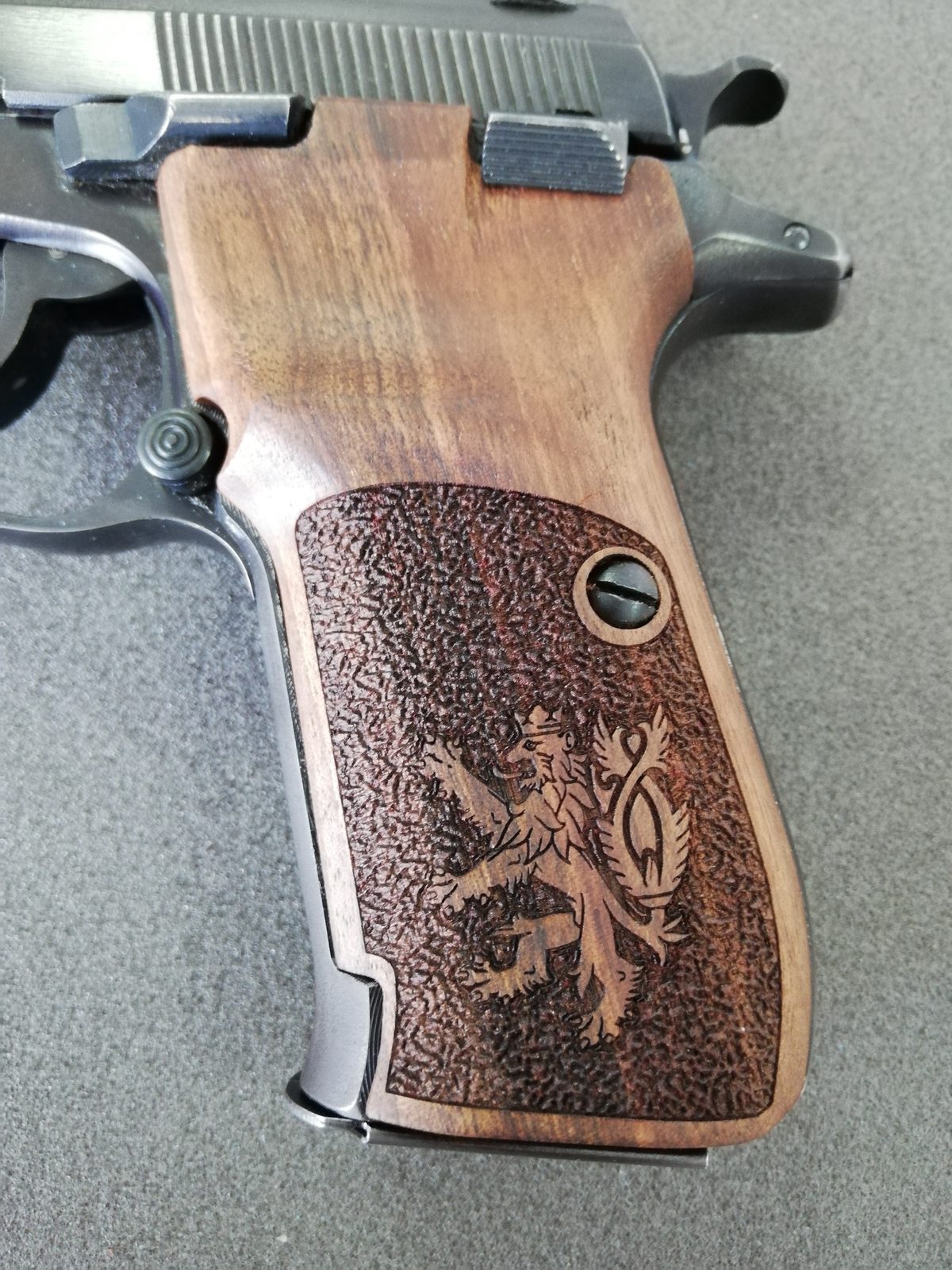 KSD Brand Browning MK3 Compatible Walnut Grips Stripled