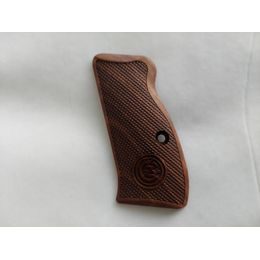 KSD CZ 75/85 gungrips walnut with logo 3