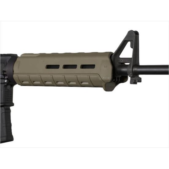 Magpul středně dlouhé předpažbí AR-15 pro MOE M-LOK černé