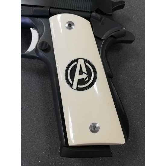 KSD 1911 Govt. & Commander Full Size ivory "Avengers" gungrips