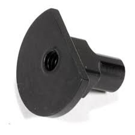 Očko pro montáž popruhu na taktické předpažbí Kel-Tec SU16