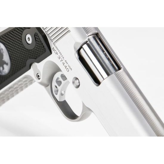 NIGHTHAWK CUSTOM Lady Hawk