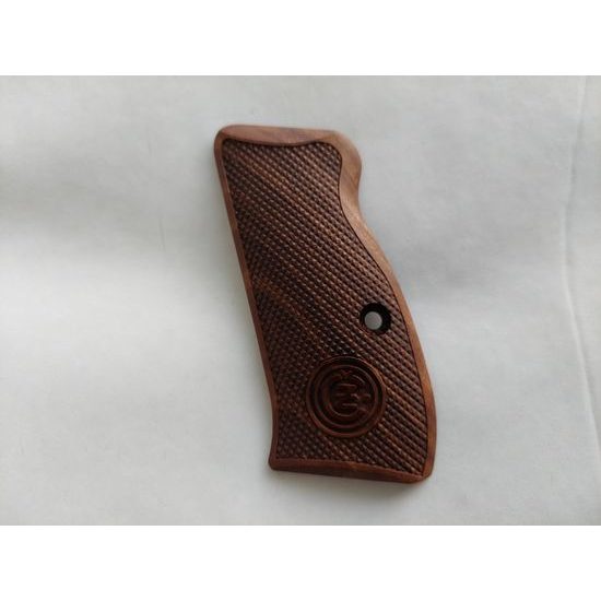 KSD CZ 75/85 gungrips walnut with logo 3