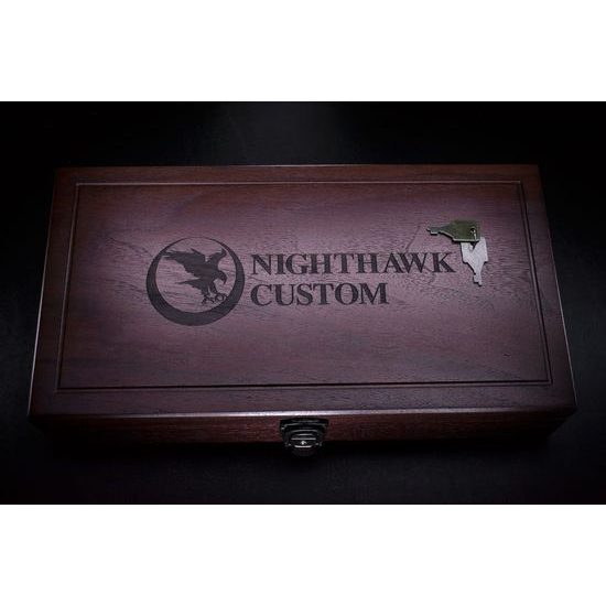 NIGHTHAWK CUSTOM VIP Black Commander