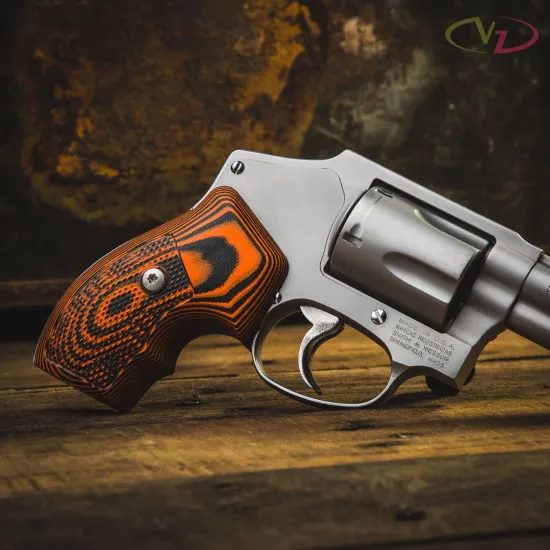 Střenky VZ Grips Smith & Wesson J rám round butt Tactical Diamonds Compact - Tiger Stripe