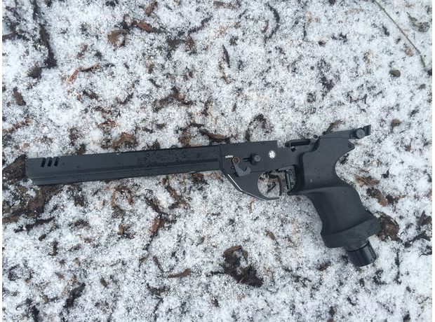 Vzduchová pistole Listone Victor CO2 černá 4,5mm