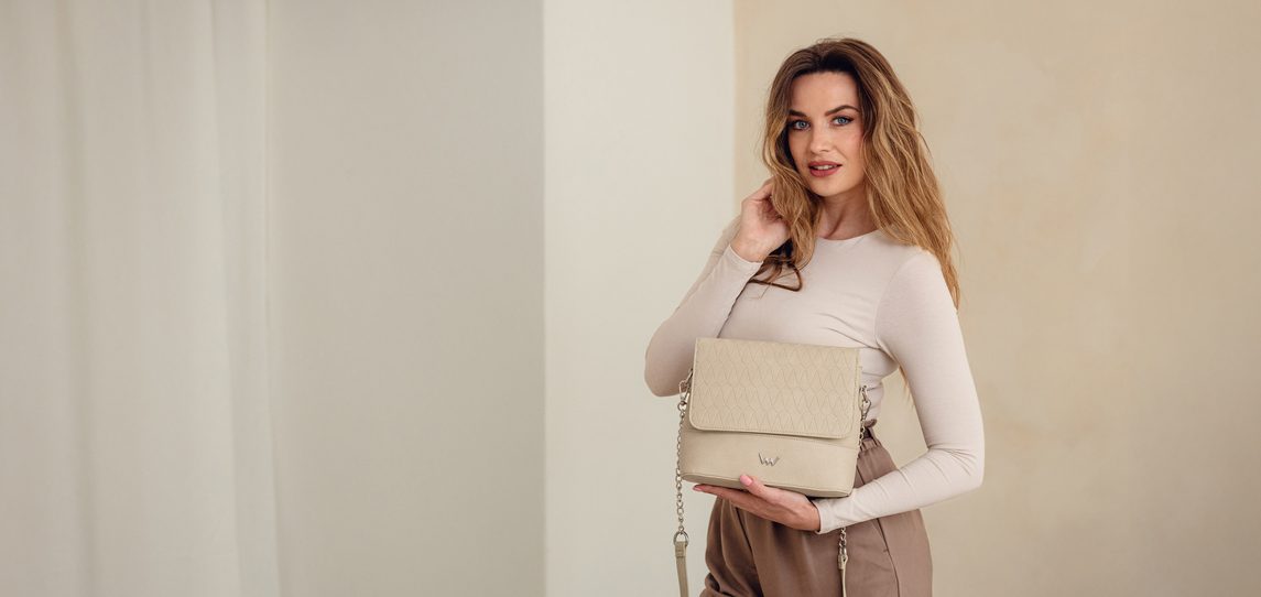 Cara Cornet Beige