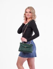 Nava Olive