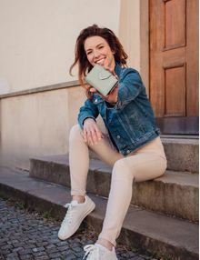 Femke Beige