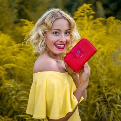 Jak ubierać się trendy i nie wydać fortuny? Sekret na zdradza The Stylemon