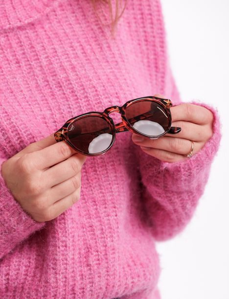 Mitzi V Design Brown